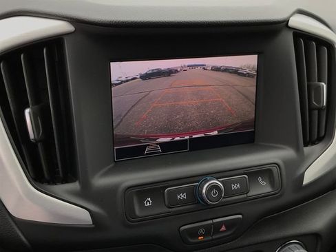 Certified 2023 GMC Terrain SLE w/ Driver Convenience Package FWD image 10