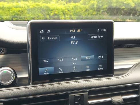 Used 2022 Lincoln Corsair AWD w/ Premium Package image 28