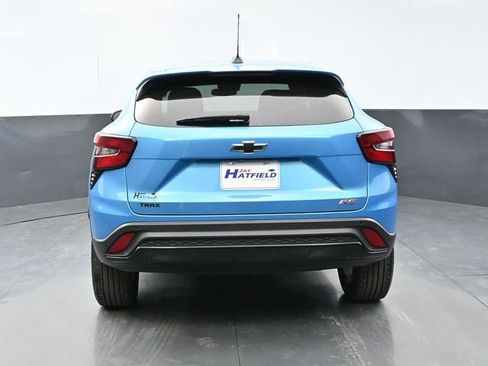 Used 2025 Chevrolet Trax RS w/ Driver Confidence Package FWD image 5