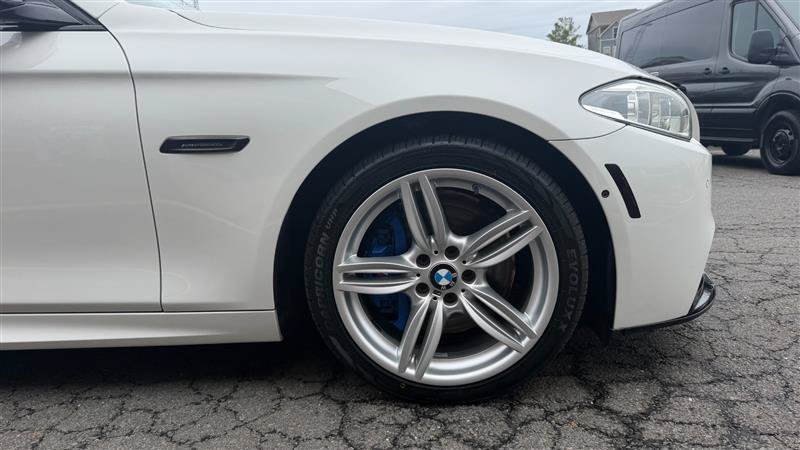 Used 2016 BMW 550i Sedan RWD image 6
