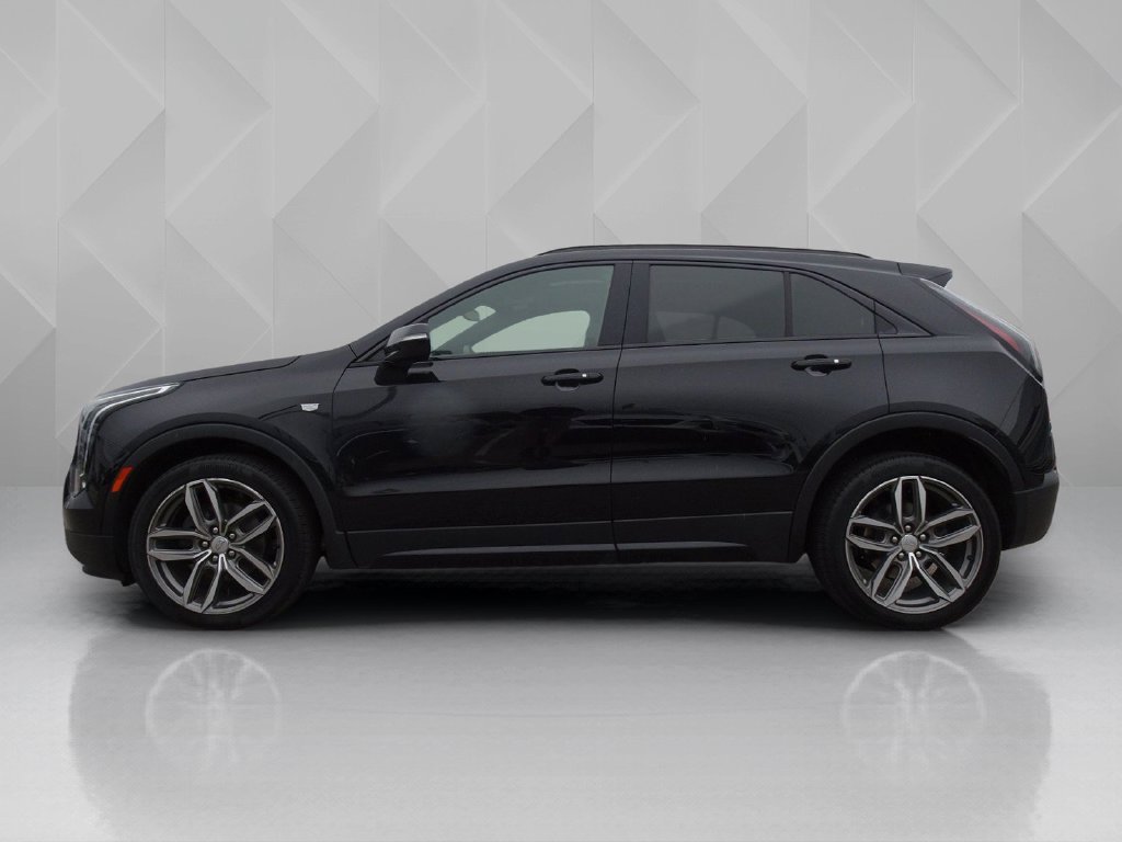 Used 2023 Cadillac XT4 Sport w/ Cold Weather Package AWD/4WD image 2