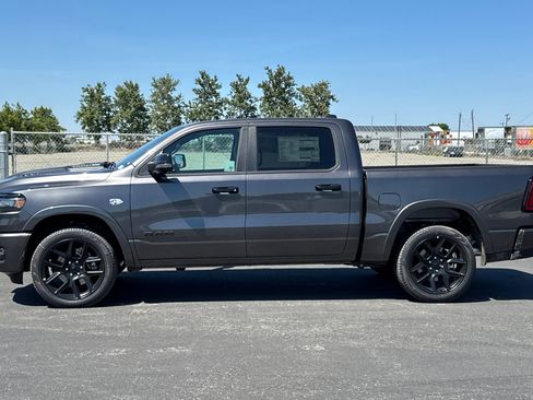 New 2026 RAM 1500 Laramie AWD/4WD image 6