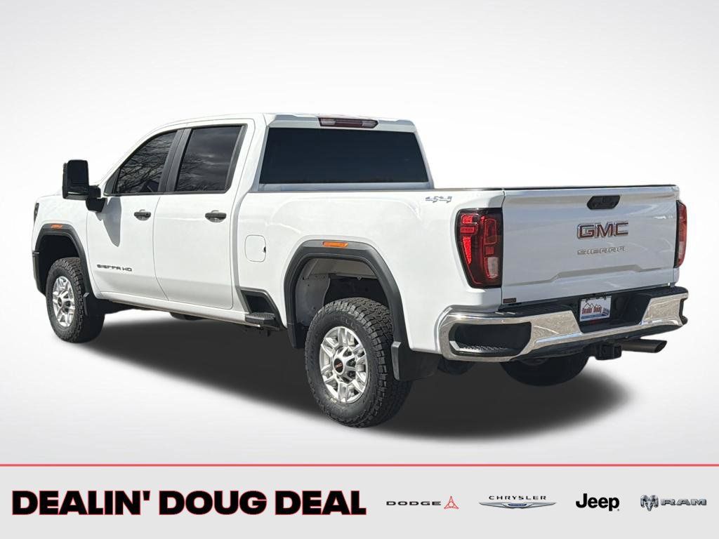 Used 2024 GMC Sierra 2500 Pro w/ Convenience Package AWD/4WD image 4