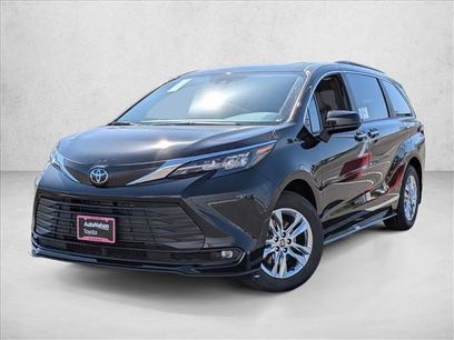 New 2026 Toyota Sienna XLE
