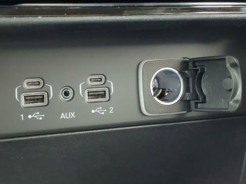 New 2026 Jeep Grand Cherokee Laredo image 25