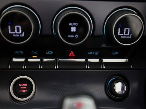 Used 2023 Jaguar F-TYPE R image 30