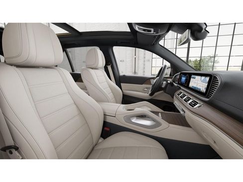 Certified 2024 Mercedes-Benz GLE 350 4MATIC image 4