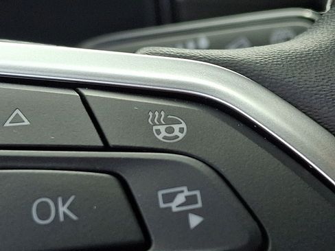 Used 2025 Volkswagen Taos S AWD/4WD image 26