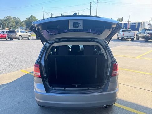 Used 2015 Dodge Journey American Value Package w/ Flexible Seating Group image 6