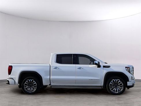 Used 2024 GMC Sierra 1500 Denali Ultimate image 4