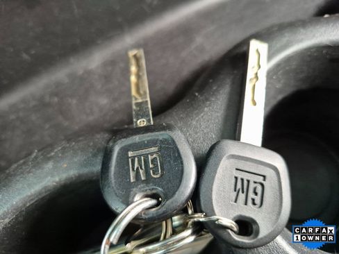 Certified 2023 GMC Savana 2500 w/ Driver Convenience Package image 24