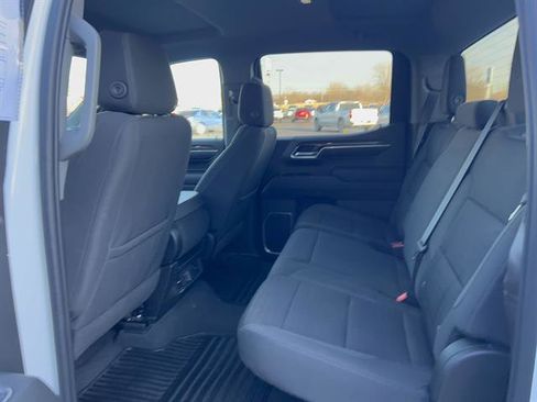 Used 2022 Chevrolet Silverado 1500 LT image 17