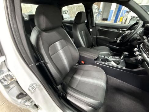 Used 2023 Honda Civic Sport image 16