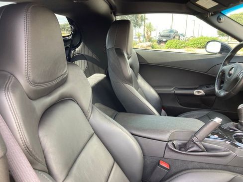 Used 2013 Chevrolet Corvette Coupe RWD image 13