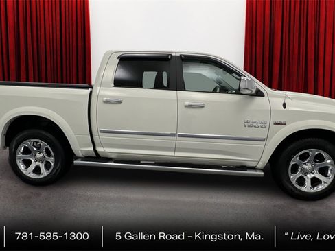 Used 2017 RAM 1500 Laramie w/ Convenience Group image 4