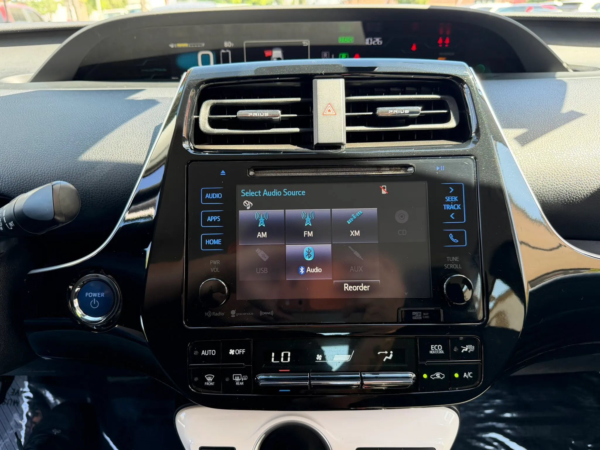 Used 2018 Toyota Prius Prime Plus FWD image 19
