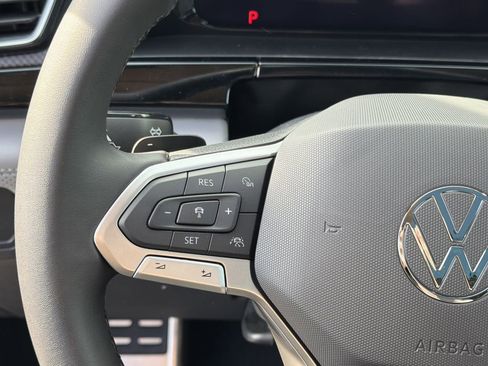 New 2026 Volkswagen Atlas Peak Edition image 28