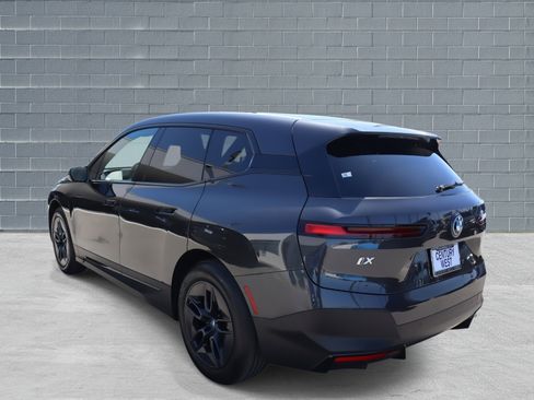 Used 2025 BMW iX xDrive50 image 7