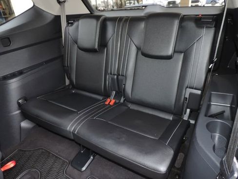 Used 2021 Volkswagen Atlas SE w/ Towing Package image 15