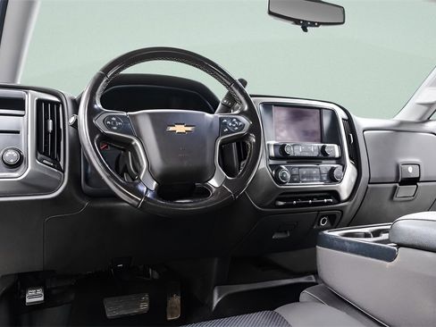 Used 2018 Chevrolet Silverado 1500 LT image 27