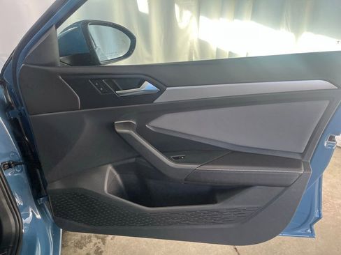 New 2026 Volkswagen Jetta SE image 11