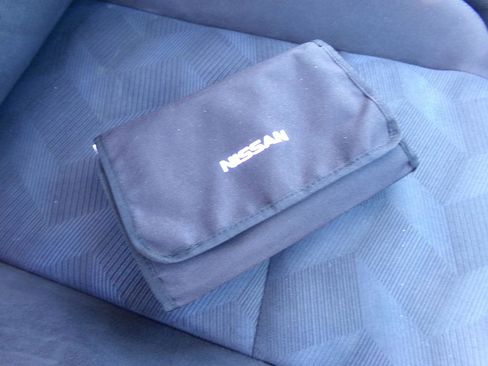 Used 2015 Nissan Rogue S image 26