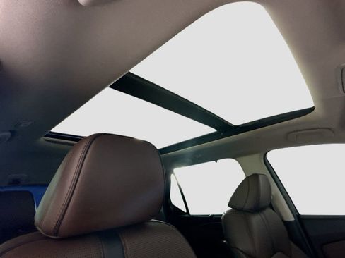 Used 2025 Honda Pilot Elite image 18