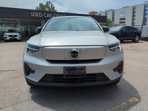 Used 2023 Volvo XC40 Recharge Plus AWD/4WD image 2