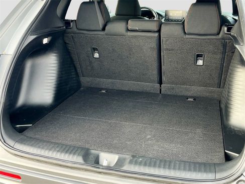 Used 2024 Honda HR-V Sport image 25