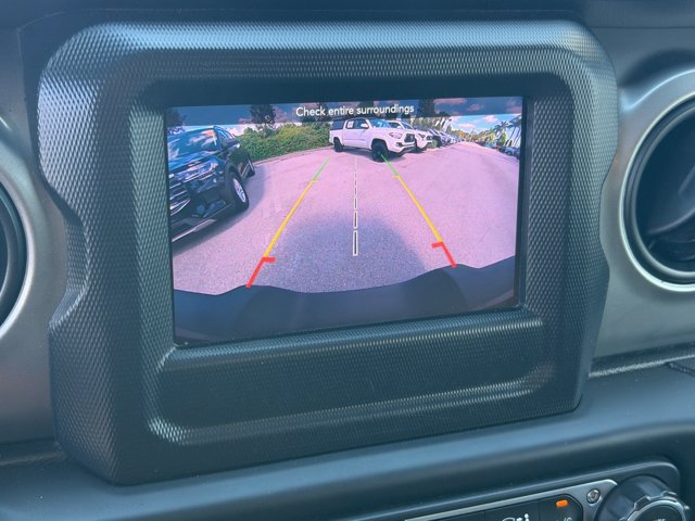 Used 2019 Jeep Wrangler Unlimited Sport S AWD/4WD image 21