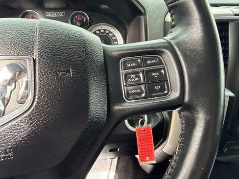 Used 2019 RAM 1500 Big Horn AWD/4WD image 17
