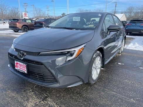 New 2026 Toyota Corolla LE image 1