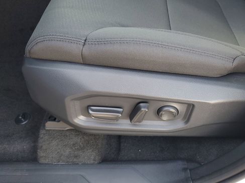 New 2026 Toyota Tundra SR5 AWD/4WD image 17