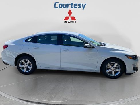 Used 2024 Chevrolet Malibu LS FWD image 6