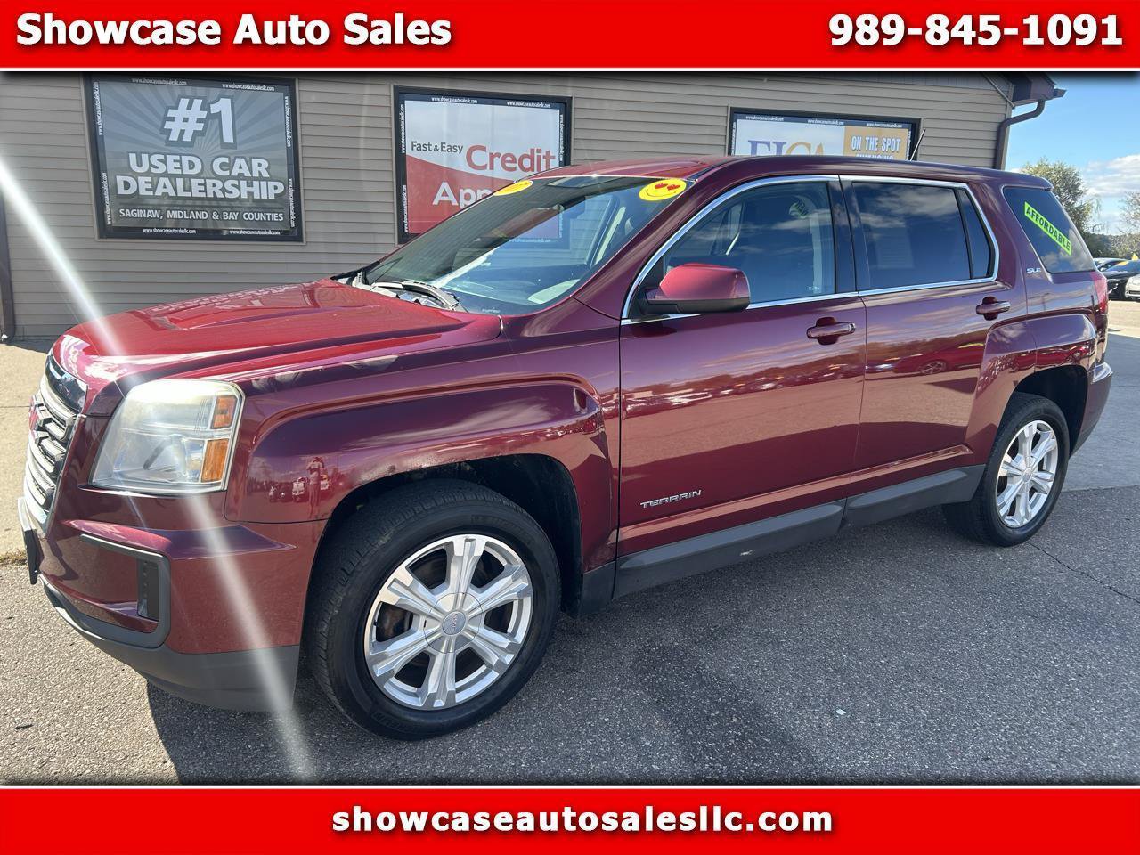 Used 2017 GMC Terrain SLE AWD/4WD image 1