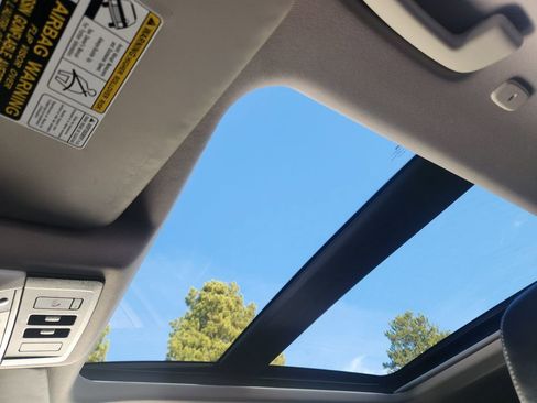 Used 2023 Nissan Rogue Platinum w/ Platinum Premium Package image 10