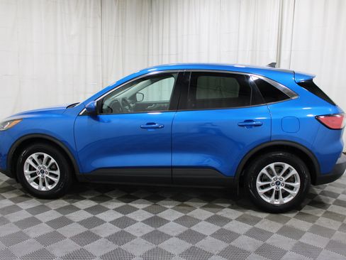 Used 2021 Ford Escape SE w/ Convenience Package FWD image 31