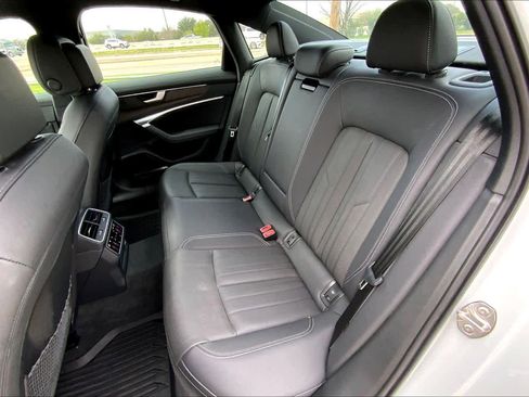Used 2022 Audi A6 Premium Plus image 21