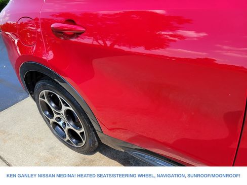 Used 2024 Alfa Romeo Tonale Veloce AWD/4WD image 14