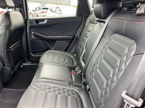 Certified 2023 Ford Escape ST-Line Elite w/ Premium Technology Package AWD/4WD image 18