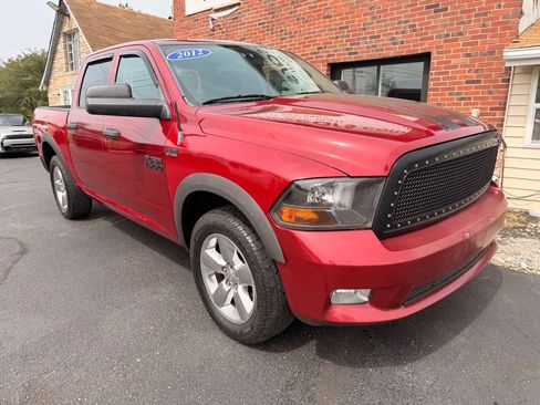 Used 2012 RAM 1500 Express w/ ST Popular Equipment Group AWD/4WD image 2