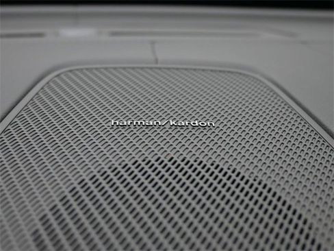 New 2026 Volvo XC60 B5 Ultra w/ Protection Package Premier image 31