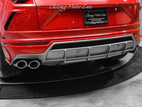 Used 2021 Lamborghini Urus AWD/4WD image 42
