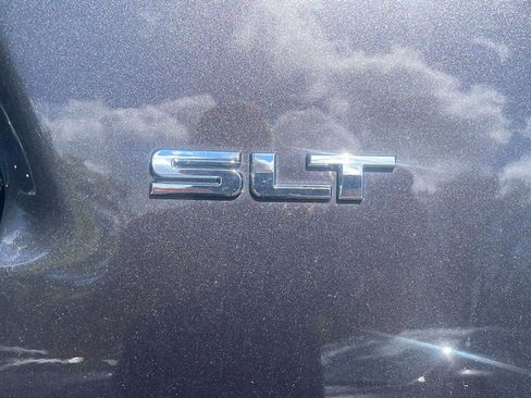 Used 2015 GMC Acadia SLT w/ Open Road Package AWD/4WD image 22