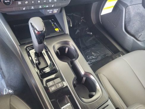 New 2026 Subaru Outback Limited AWD/4WD image 16