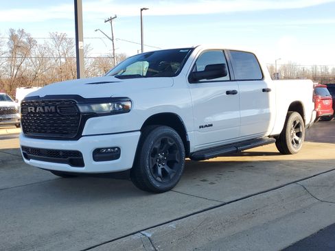New 2026 RAM 1500 Express image 2
