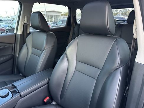 Used 2022 Nissan Rogue SV w/ SV Premium Package image 28