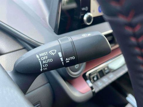 Certified 2023 Toyota Prius Prime FWD image 19