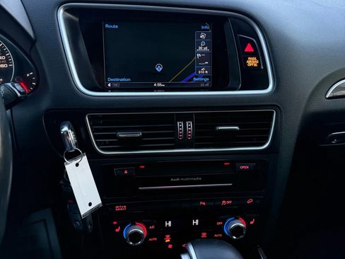 Used 2016 Audi Q5 2.0T Premium Plus w/ Technology Package image 36