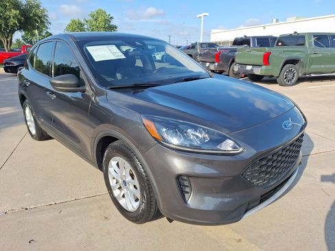 Used 2020 Ford Escape S FWD image 8